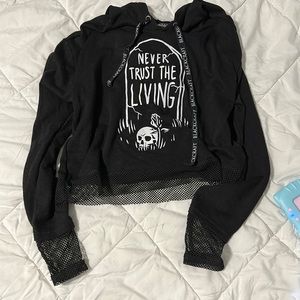 Black craft never trust the living hoodie XS